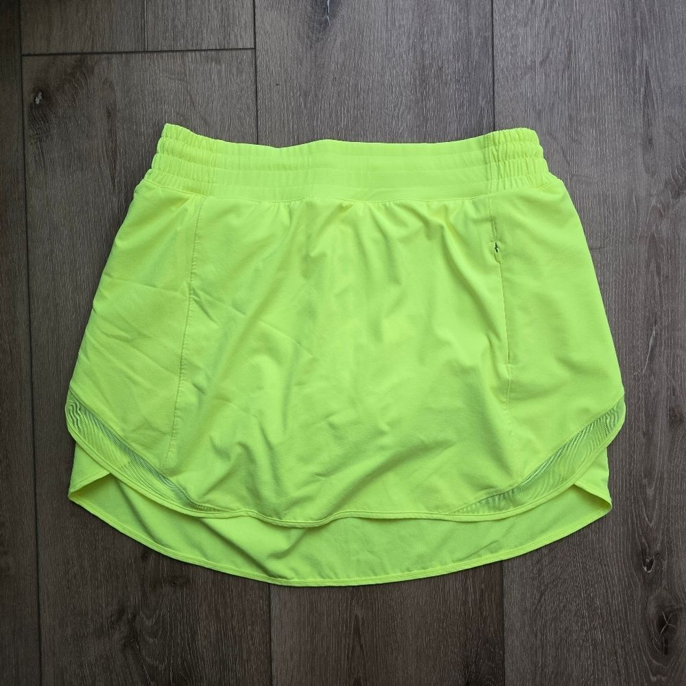 Lululemon Hotty Hottie Hot High-Rise skirt Skort